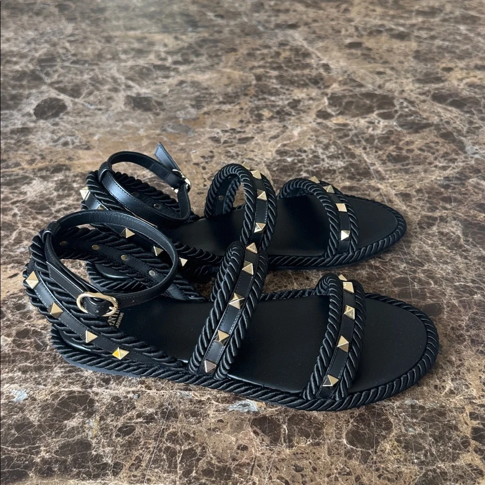 Valentino rockstud espadrilles black braided fabrics leather sandals flats sz 36